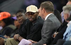 Marks：库明加今年工资2250万 1月被交易能拿130万保证金