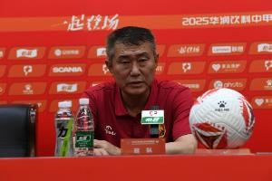大连鲲城执行主教练：感谢队员顽强扳平比分 这支球队还不够成熟