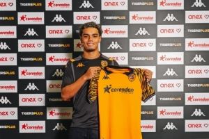 小罗儿子：我不会因为父亲而背负压力，家人告诉我不必理会议论